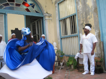 Richmond Regla Cuba Tour Afro-Cuban folkloric troupe Nsila Cheche dancers, Regla 1213 courtesy Marilyn Langlois, web